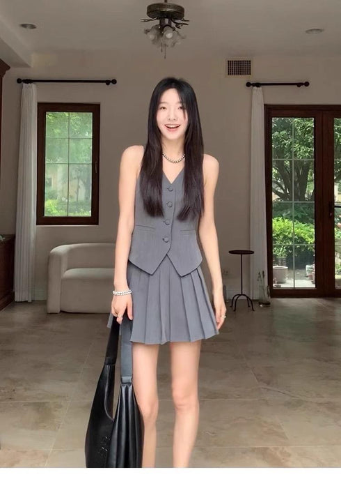 Women Vest With Pleated Skirts Co-Ord Sets